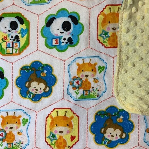 𝅺brand NEW🐶🐵Precious handcrafted baby blanket - Picture 2 of 5